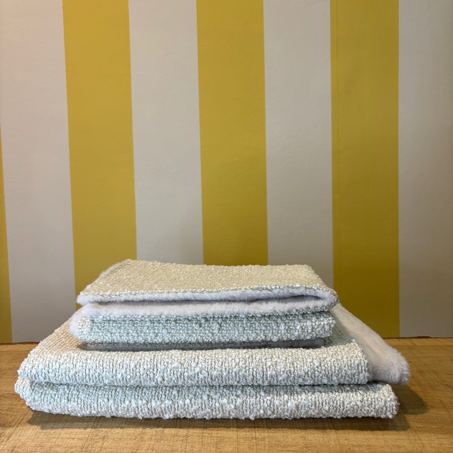 Lords & Labradors Bouclé Blanket